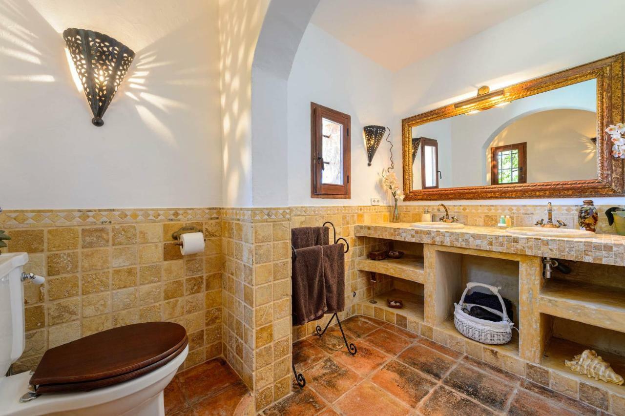 Finca Niko Villa Santa Eularia des Riu Buitenkant foto